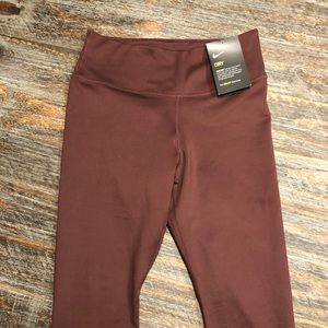 *sold* Burgundy Nike Capri